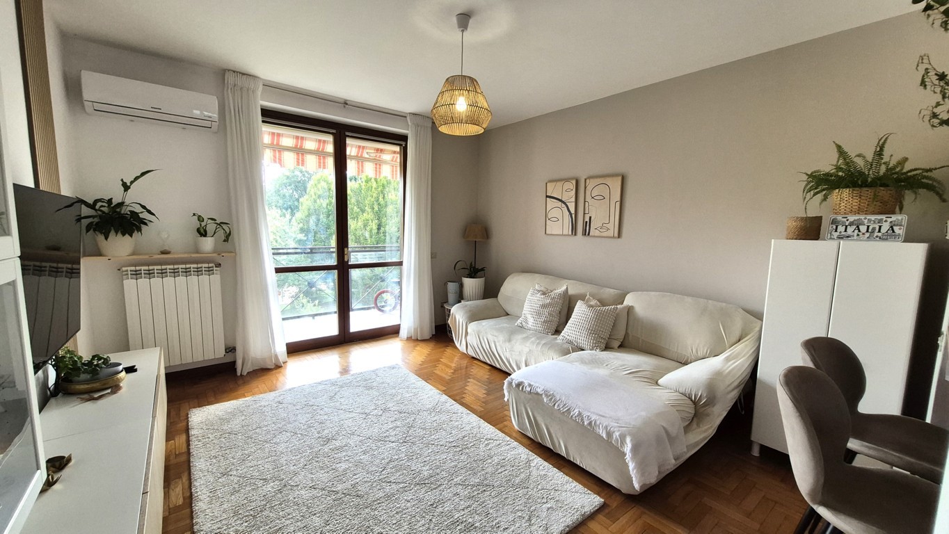 Appartamento affitto 4+4 Arese (MI)